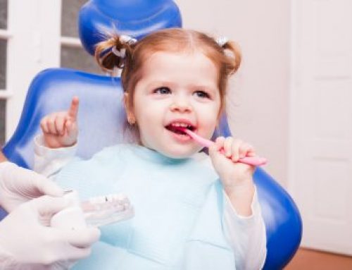 A Child’s First Visit to the Dentist – National Children’s Dental Health Month