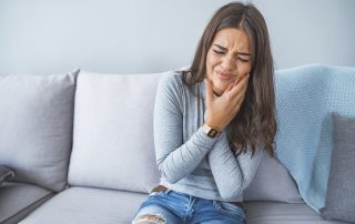 7 Reasons to Visit a Dentist for a Toothache